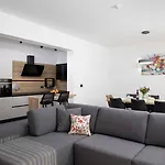 Rudina Villa Pomer